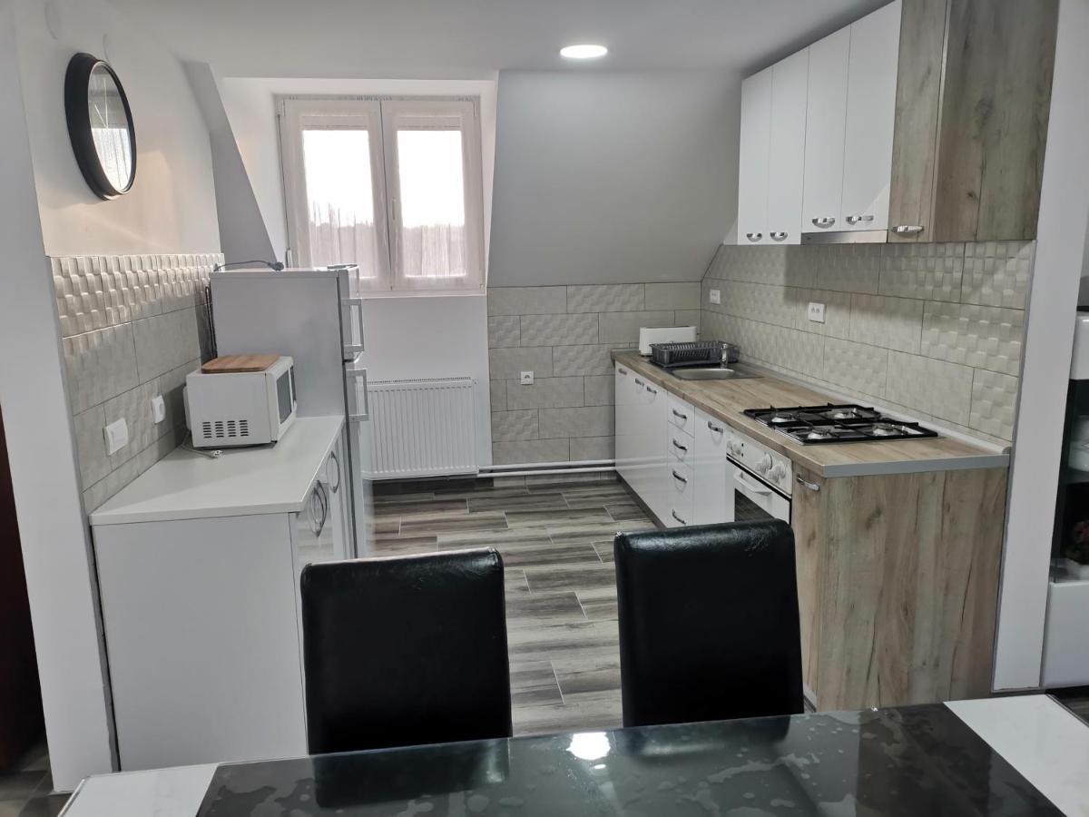 Stari Trsic 아파트 외부 사진